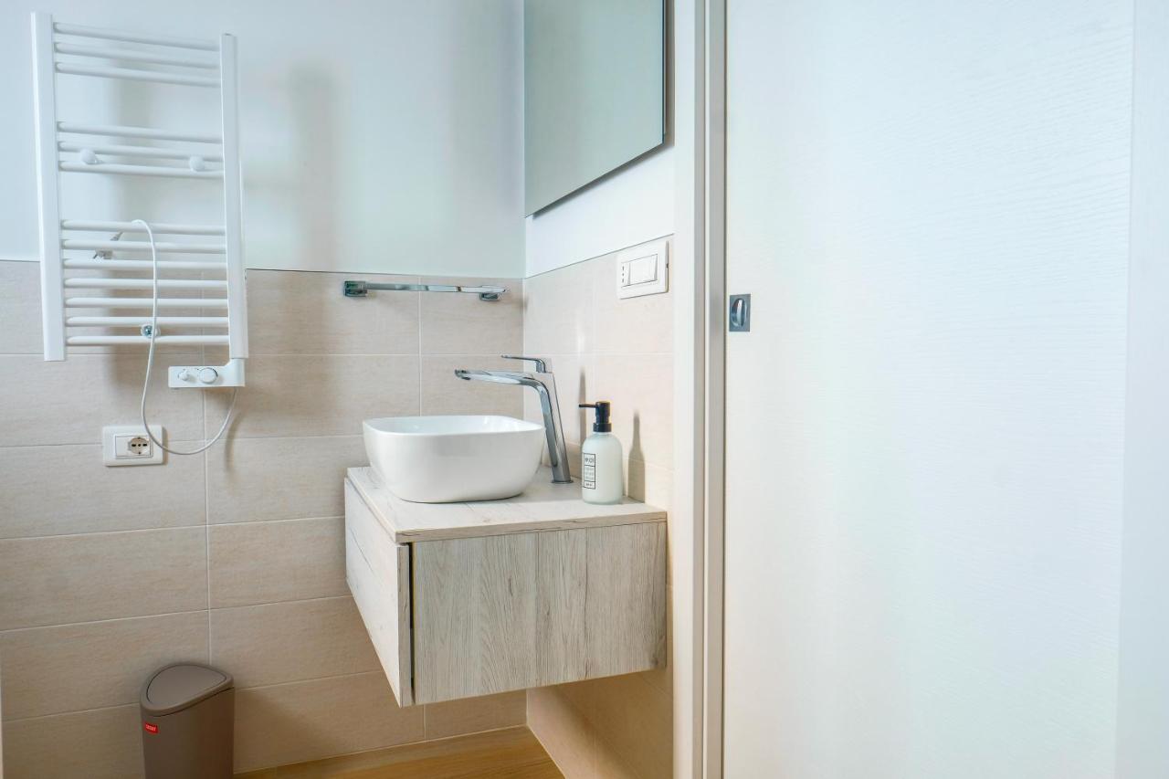 Rossani Suites&Aparts Bari Exterior photo